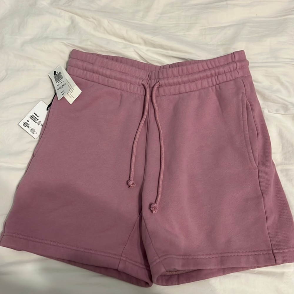 NWT aritzia TNA cozy perfect sweatshorts